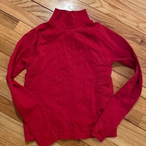 Athleta mock neck shirt